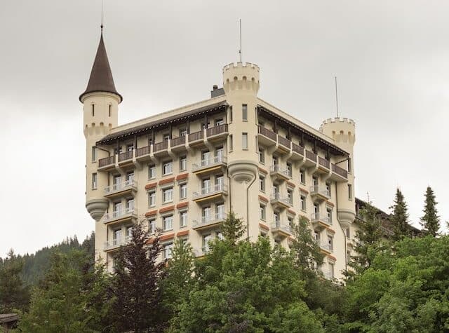 The 5 best luxury hotels in Gstaad — Swiss Limousine Service