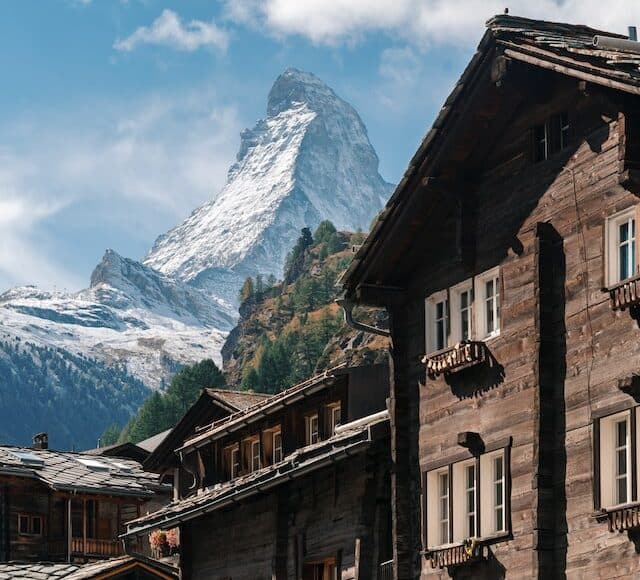 Meilleures stations de ski en Suisse — Guide 2026 avec transferts Genève — Swiss Limousine Service